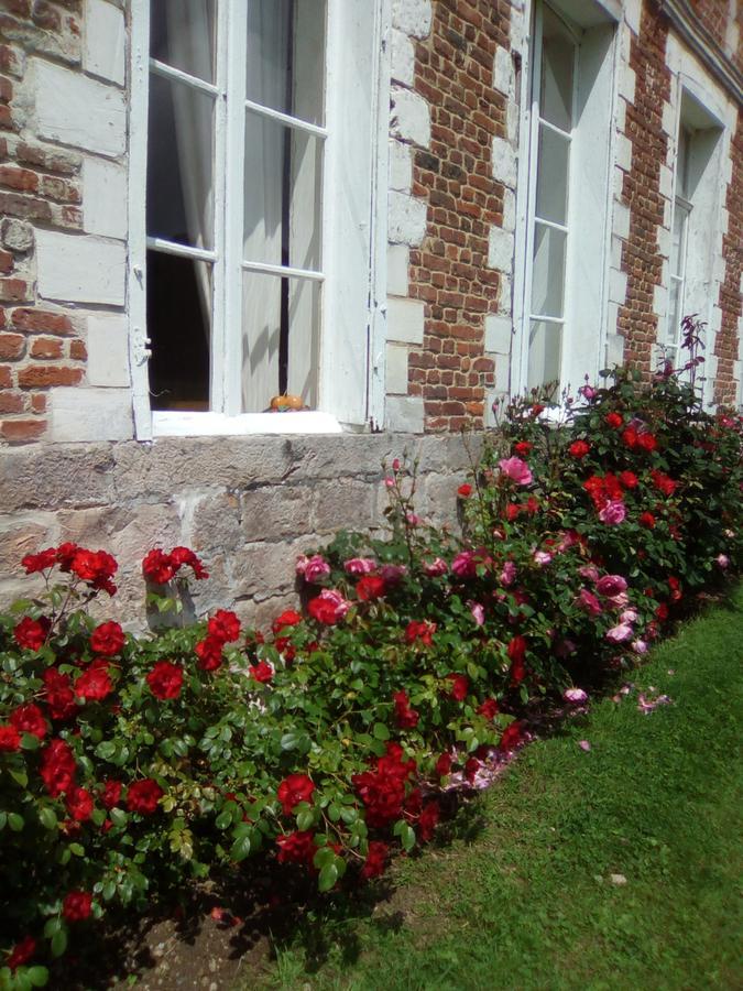 Chambres D'Hotes & Gites Du Chateau De Grand Rullecourt Exterior foto